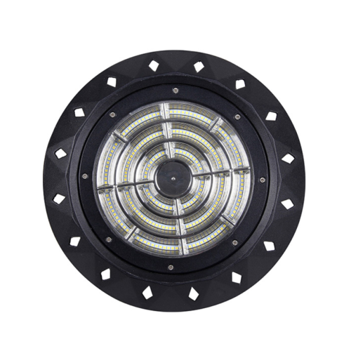 LED high bay light with high transmittance