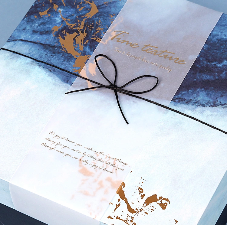 Custom High Quality Cardboard Gift Paper Boxes with Colorful Ribbon