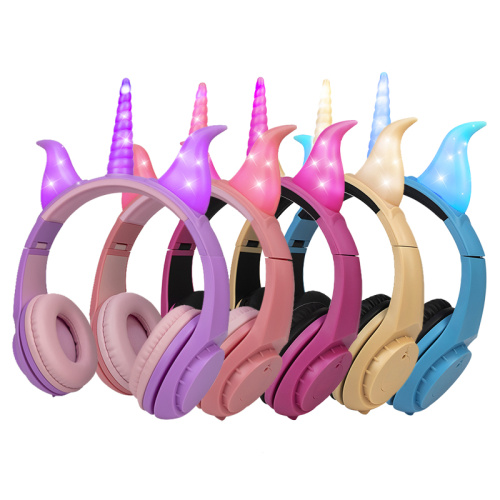 Auriculares de regalo populares para niños lindos auriculares con cable de unicornio de unicornio de unicornio