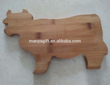 Cow Shape Bamboo Cutting Board