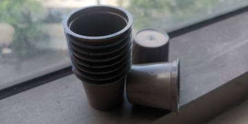 Fully degradable disposable coffee cup