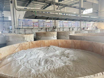 Dibenzoyl Peroxide 75% solubility