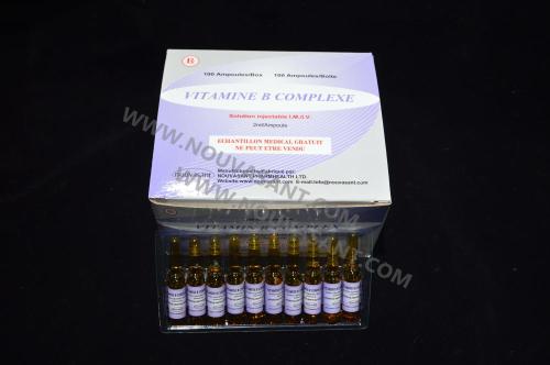 Injection de vitamine B complexe