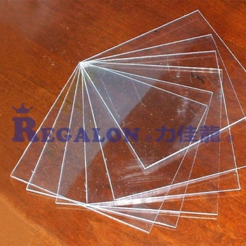 Recycle polycarbonate solid panel