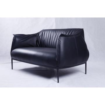 طراحی مدرن Archibald Loveseat توسط ژان ماری ماسو