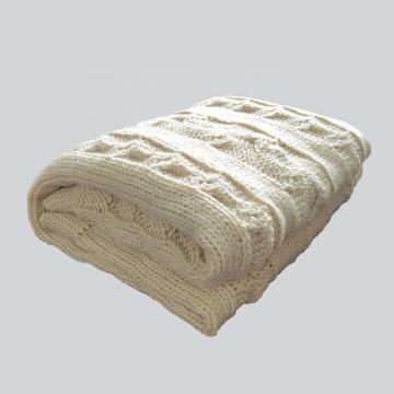 Acrylic Cable Knit Sherpa Throw Blanket