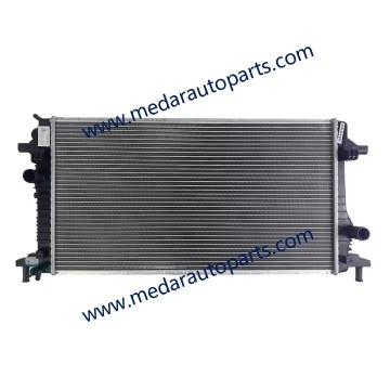 MG HS Radiator 10122633