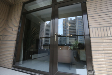 High-quality Thin Vacuum Glass in Building Glass