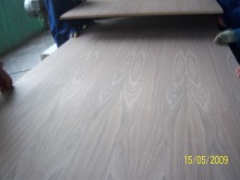 Walnut Veneer Laminated MDF