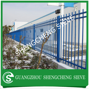 Easily Assembled PVC Coated or Powder Coated decorative used wrought iron fencing