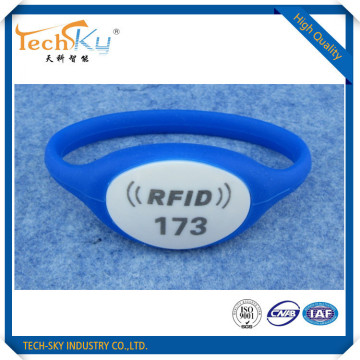 waterproof 125kzh rfid serial number plastic wristband for sauna bath
