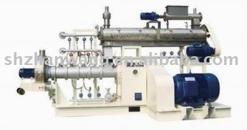 Fish food processing machine