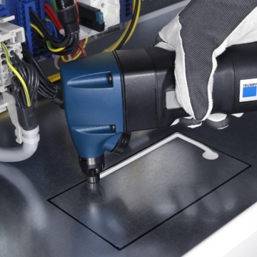 Trumpf Trutool n 200エレクトリックパンチングせん断