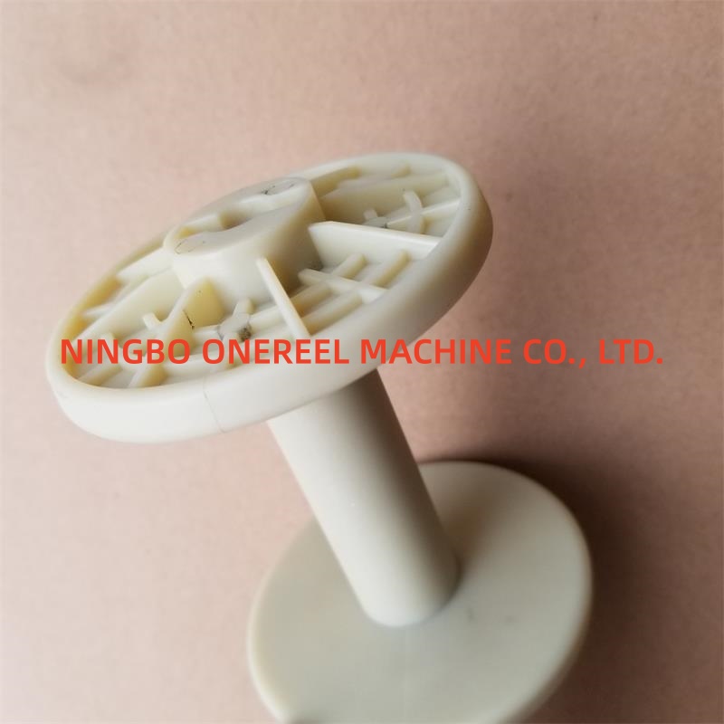 Plastic spindles for braiding machines (6) Plastic spindles for braiding machines (6)
