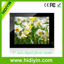 17"Digital with Smooth Slideshow Shaped Frame