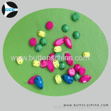 Plastic Bids Or Acrylic Bids?