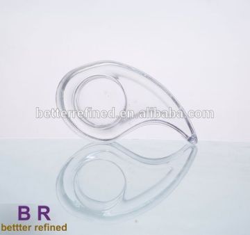 comma shaped glass t lite holder