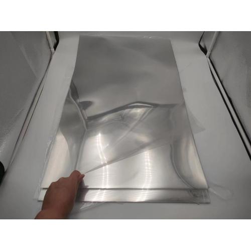 Vacú de termoformado PETG de 0,5 mm formando una lámina PETG transparente