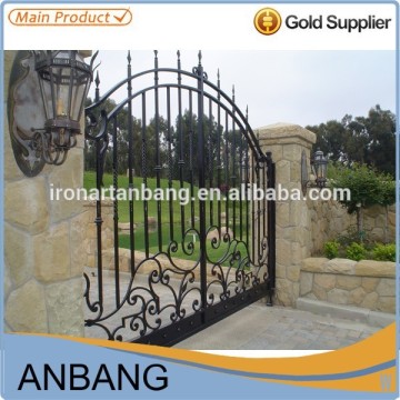 Villa Iron Gate designs