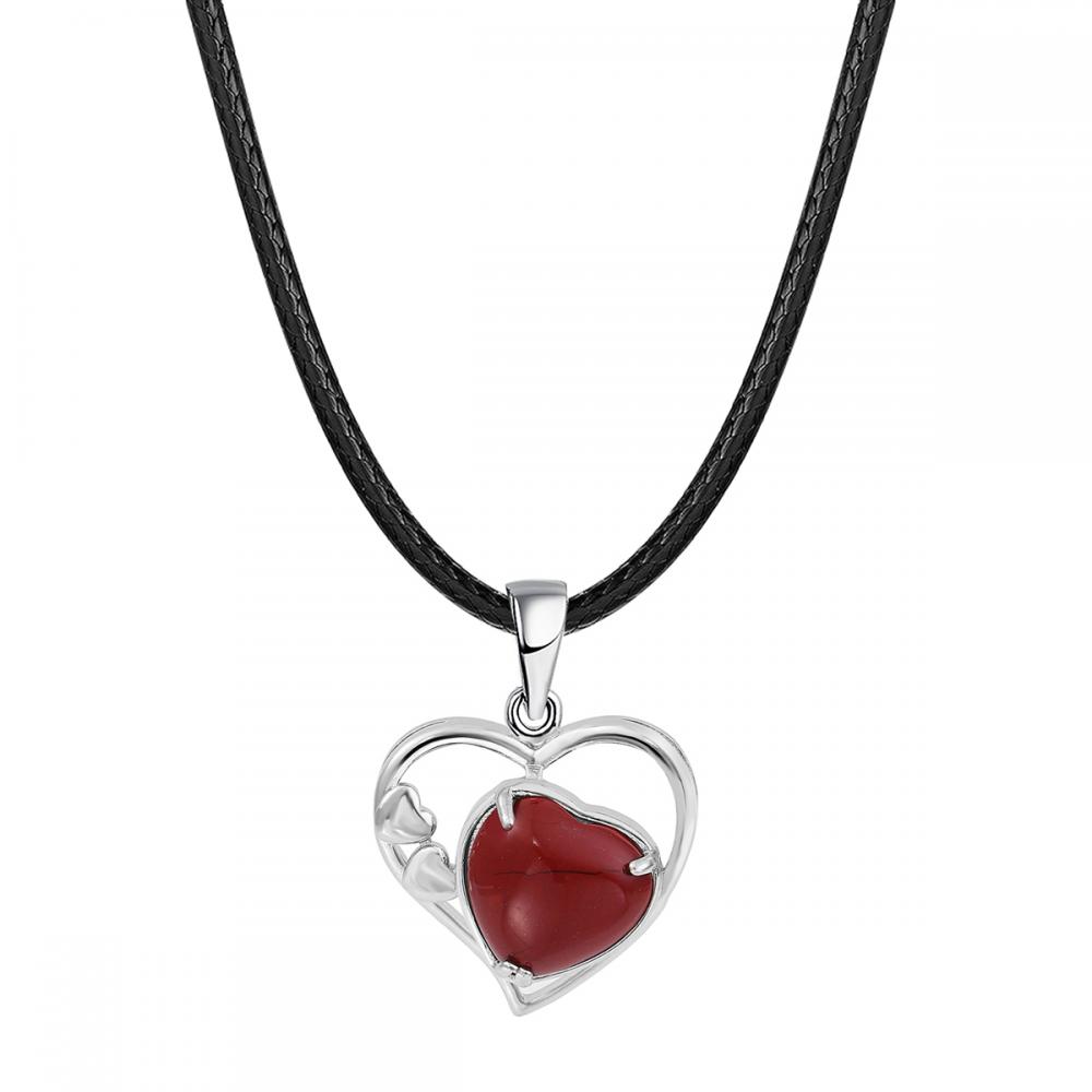 Rouge Jasper Love Heart Birthstone Pendant Colliers de pierre précieuse pour les femmes