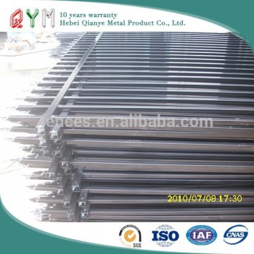 China products high quality picket weld fence factory