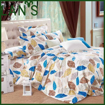 Lan's printed Cotton Fabric Microfiber Filling Polyester Comforter