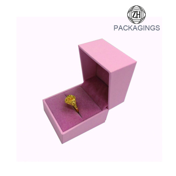 Luxury pink wedding ring box ring box velvet