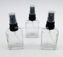 Simple design 30ml moulded glass perfume spayer bottle, 30cc crystal square parfume bottle