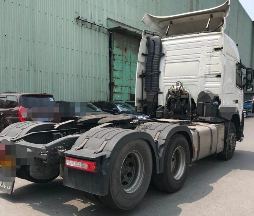 Yellow Used Volvo FM 460 Heavy Duty Cargo Tow Trucks 6X2r Prime Mover Trailer Head Tractor Truck for Sale