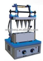 Commercial use manual egg roll machine
