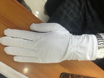 White Ceremony Gloves