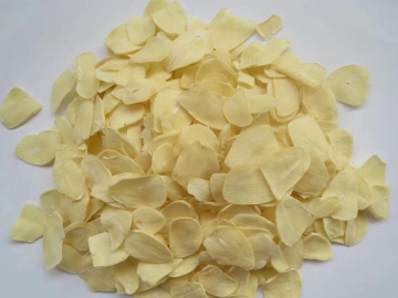Whole Dehydrated Garlic Creamy White Garlic Flakes