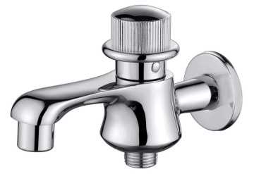 Double Splitting Water Angle Valve