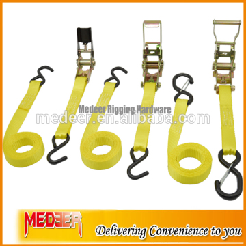 Reflective polyester cargo lashing strap
