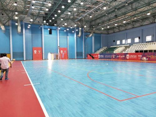 Professionell PVC Futsal Floor Låsande futsalplattor för inomhusändamål Sportgolv