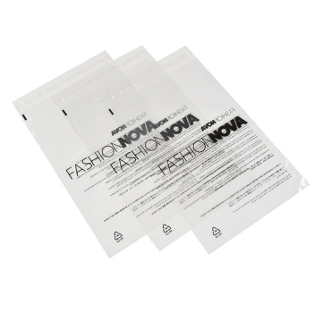 Transparent polyester mail bag for mailing envelopes