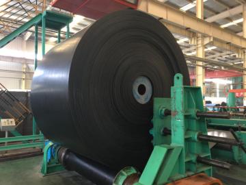Used rubber conveyor belt
