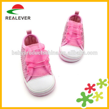 Lovely pink cheap import baby shoes