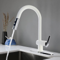 White Single Handle Tap Pull Down Kitchen Faucet