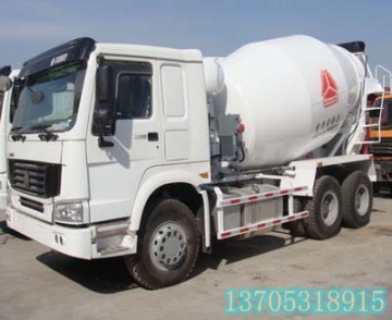 Concrete mixing carrier