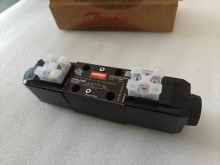 vickers hydraulic valve DG4V