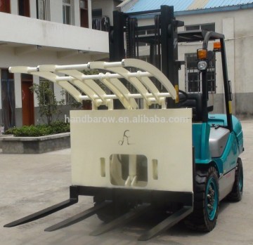 Hinged broke handler