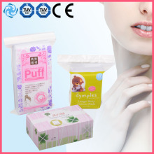 Sealed edge cotton square pad for cleaning