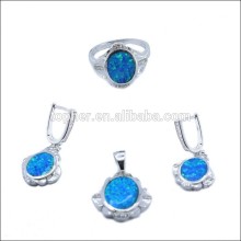 Rhodium plated 925 silver elegant opal set