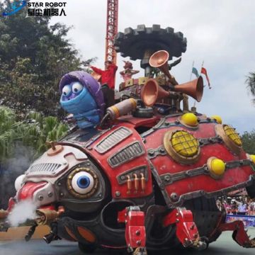 Robot mech untuk parade karnaval float