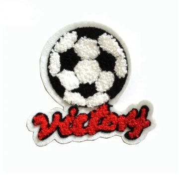 新しいデザインのサッカー刺繍パッチシェニール