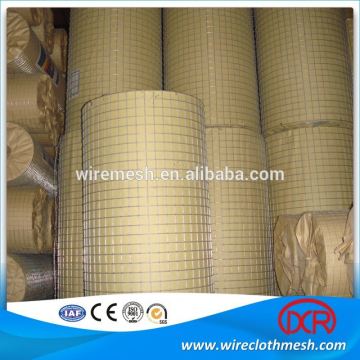 Green welded wire mesh fence