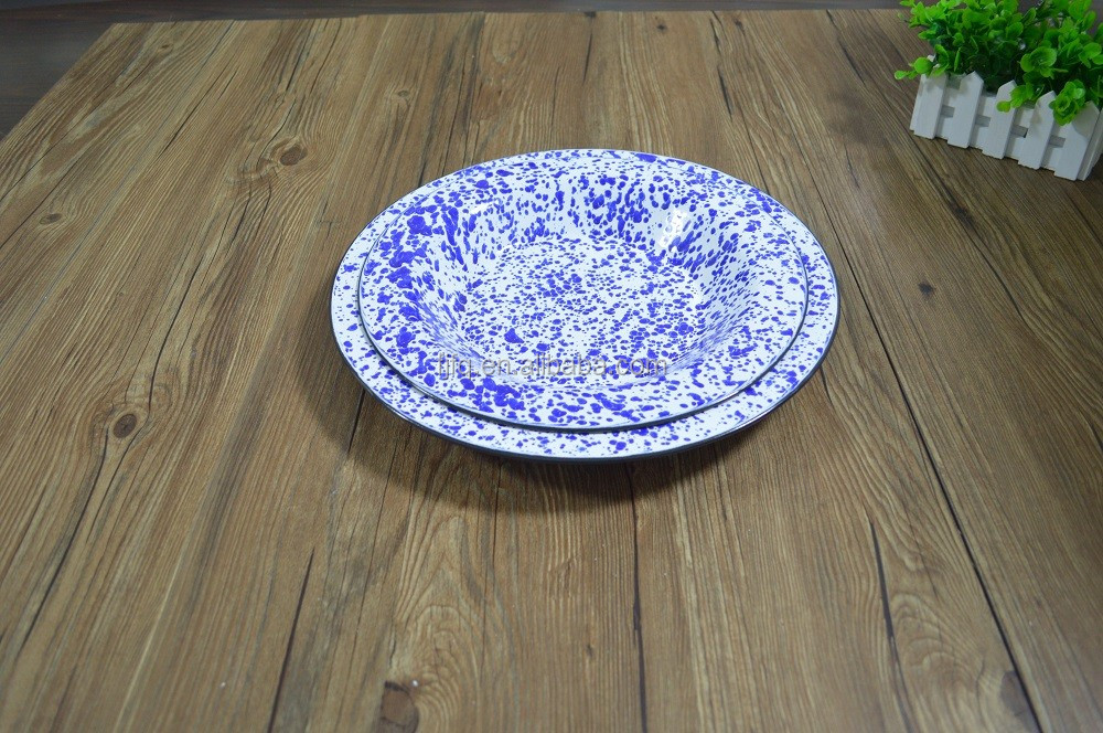 30cm Enamel Splatter Plate