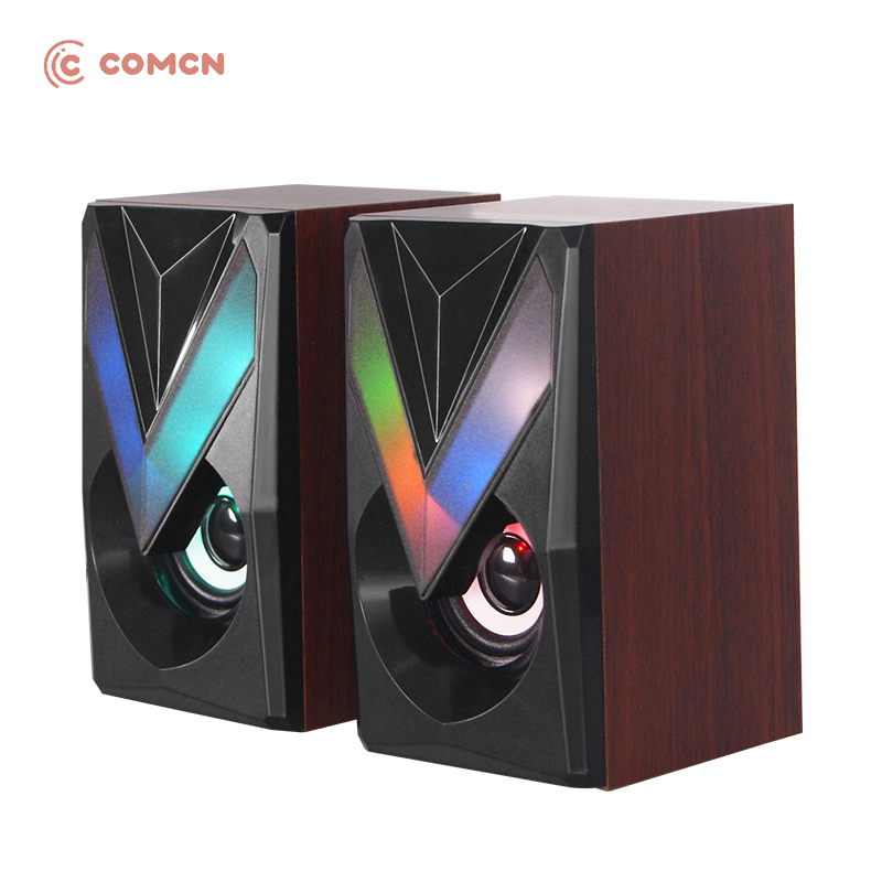 Durable Wooden Case Bookshelf Speakers