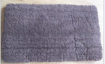 Tufted Bath Mat